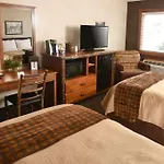 Cedar Creek Hotel Wausau - Rothschild 